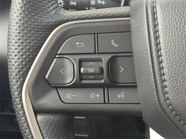 2025 Toyota TUNDRA 4X4 SR5