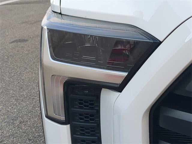 2025 Toyota TUNDRA 4X4 SR5