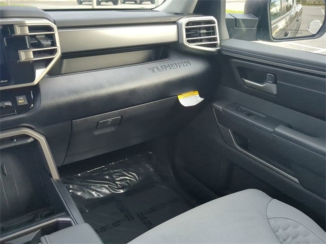 2024 Toyota TUNDRA 4X4 SR5