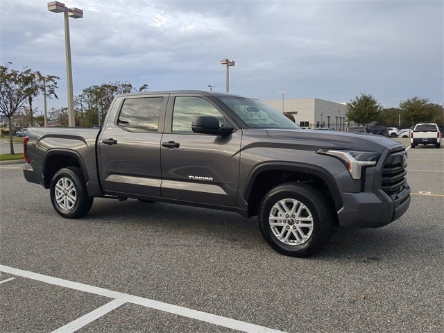 2024 Toyota TUNDRA 4X4 SR5