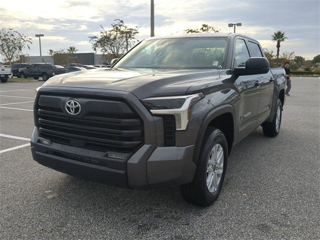 2024 Toyota TUNDRA 4X4 SR5