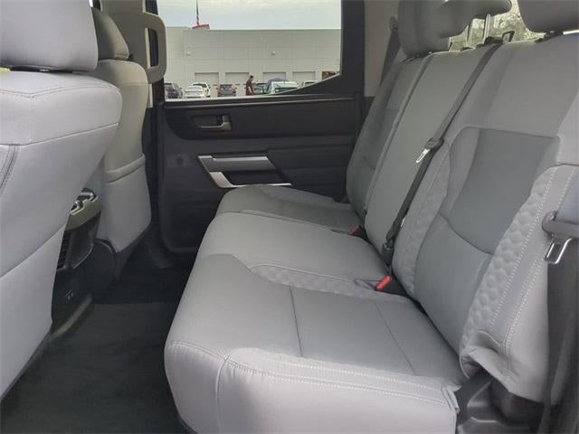 2024 Toyota TUNDRA 4X4 SR5