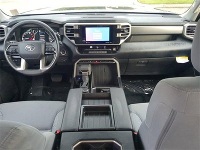 2024 Toyota TUNDRA 4X4 SR5