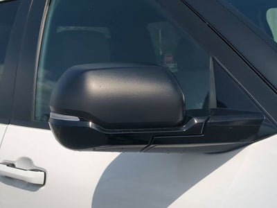 2025 Toyota TUNDRA 4X4 SR5