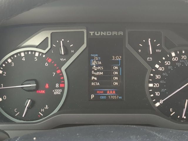 2025 Toyota TUNDRA 4X4 SR5