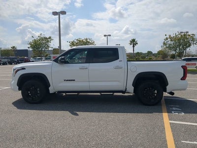 2025 Toyota TUNDRA 4X4 SR5