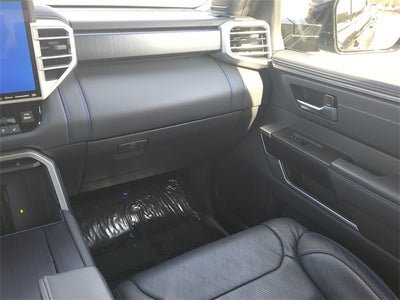 2024 Toyota TUNDRA 4X4 Platinum