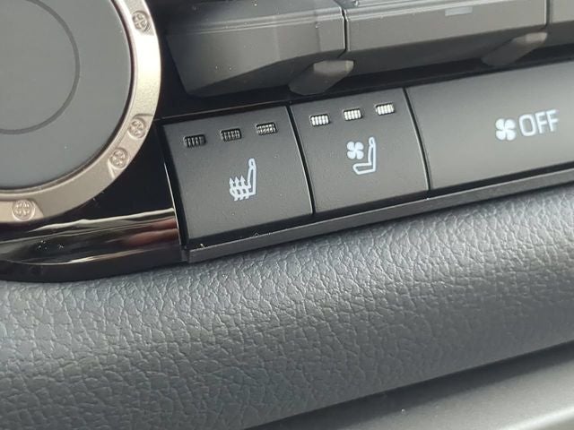 2026 Toyota Tundra i-FORCE MAX Limited i-FORCE MAX