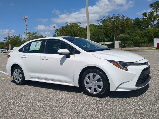 2024 Toyota COROLLA LE