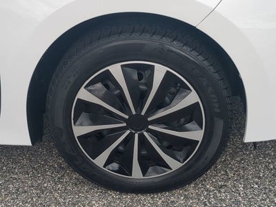 2017 Toyota COROLLA LE