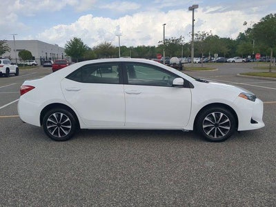 2017 Toyota COROLLA LE