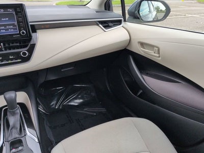 2022 Toyota COROLLA LE