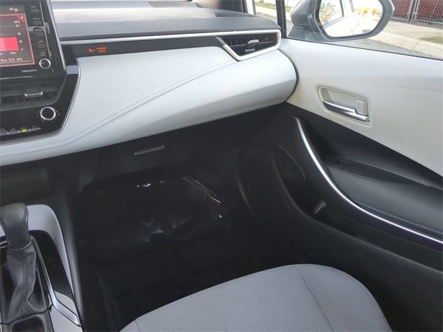 2022 Toyota COROLLA SE