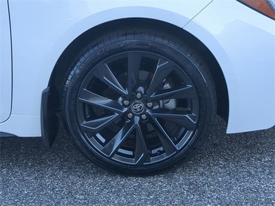 2025 Toyota COROLLA SE