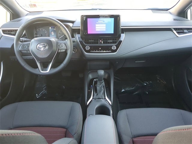 2025 Toyota COROLLA SE
