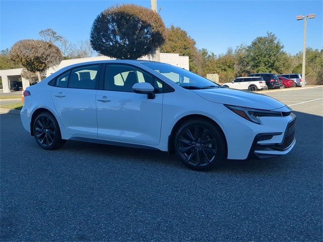 2025 Toyota COROLLA SE