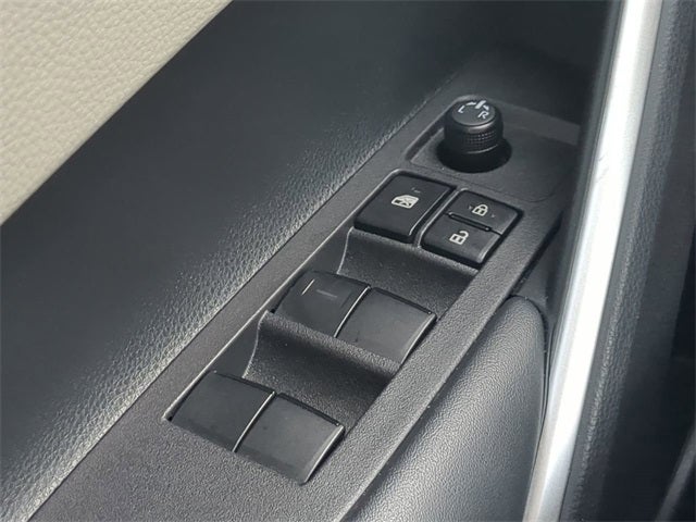 2025 Toyota Corolla Cross L