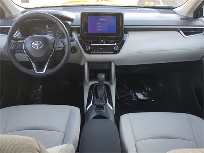 2024 Toyota Corolla Cross LE