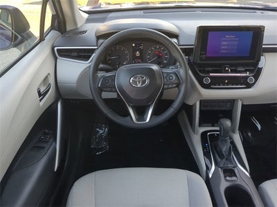 2024 Toyota Corolla Cross LE
