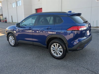 2024 Toyota Corolla Cross LE