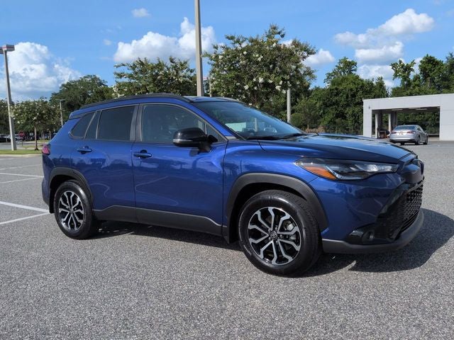 2025 Toyota Corolla Cross Hybrid Hybrid SE