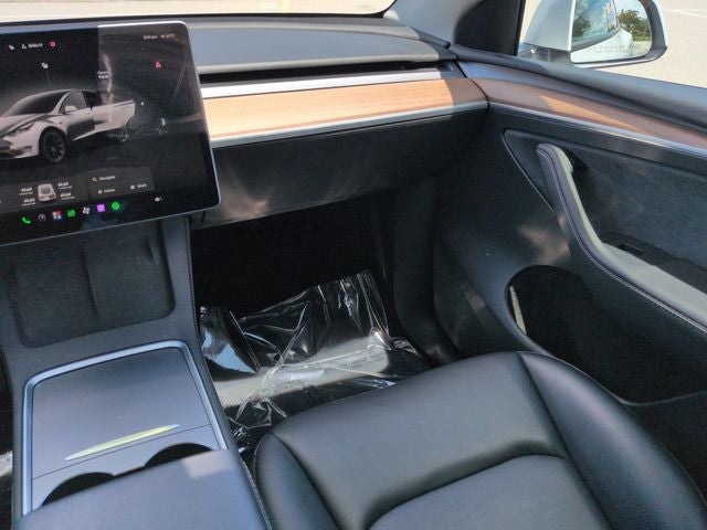 2025 Tesla Model Y Long Range