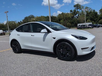 2025 Tesla Model Y Long Range