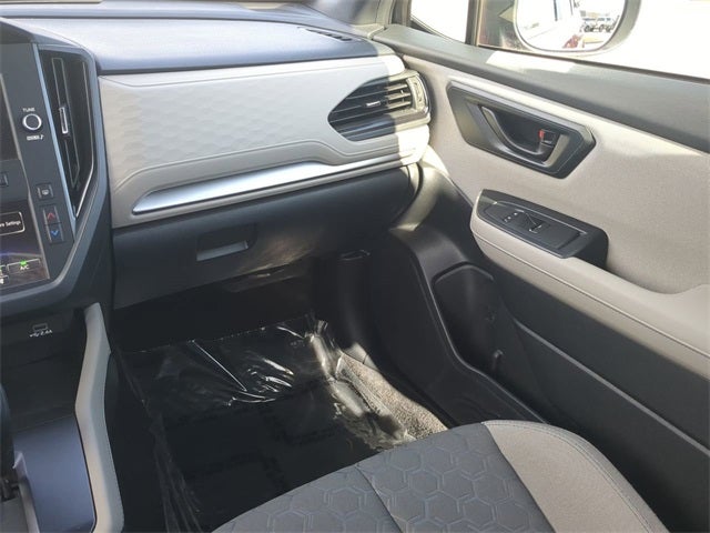 2025 Subaru Forester Base