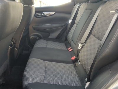 2017 Nissan Rogue Sport SV