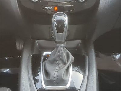 2017 Nissan Rogue Sport SV