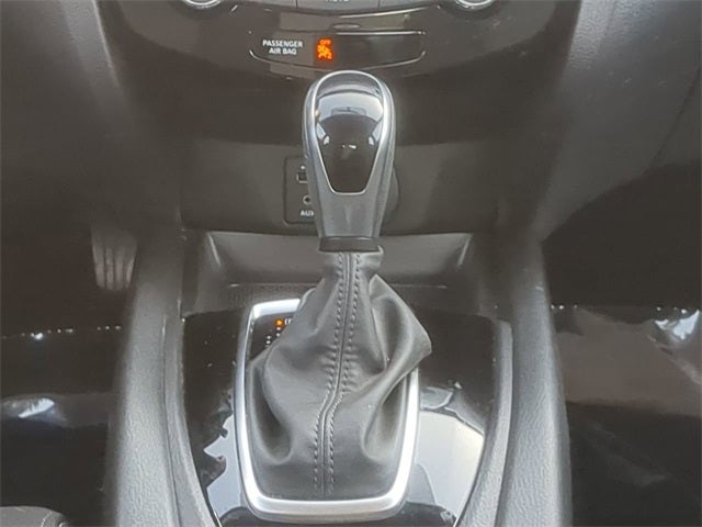 2017 Nissan Rogue Sport SV