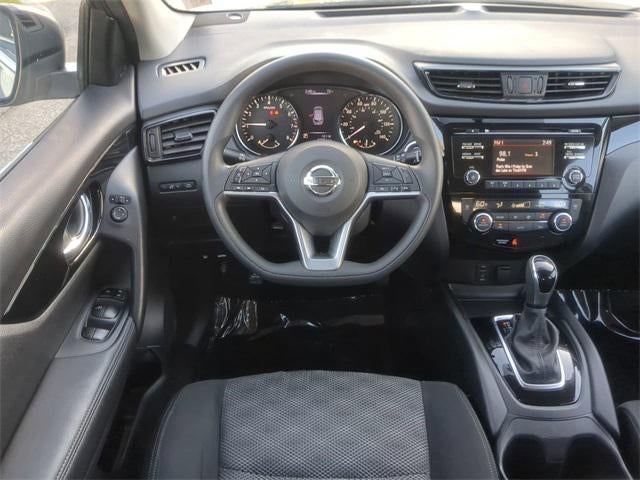 2017 Nissan Rogue Sport SV