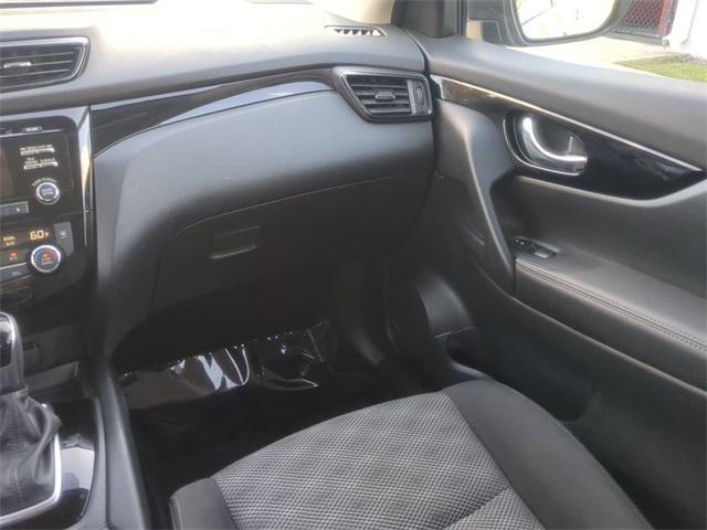 2017 Nissan Rogue Sport SV