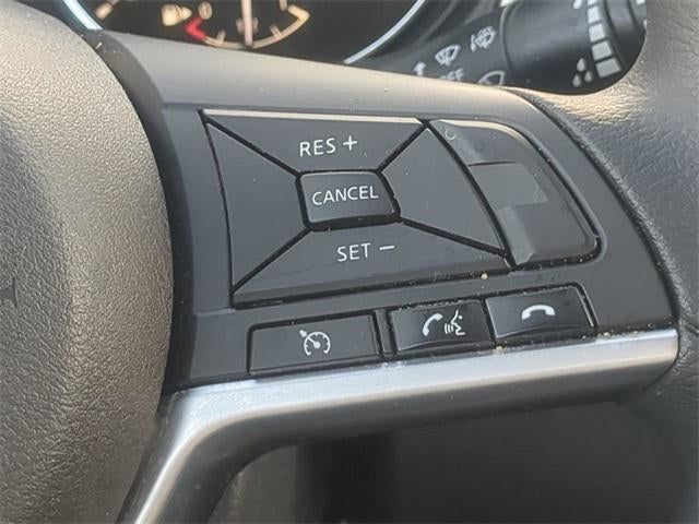 2017 Nissan Rogue Sport SV