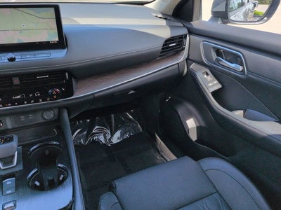 2025 Nissan Rogue Platinum