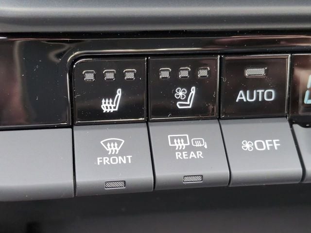 2026 Toyota Toyota Crown XLE
