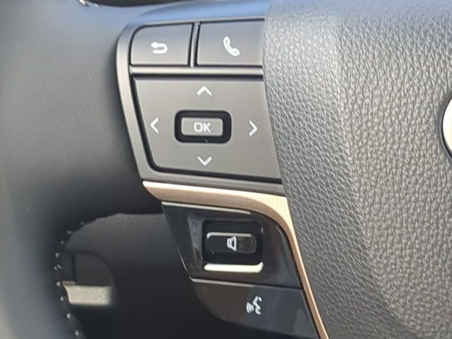 2026 Toyota Toyota Crown Signia Limited