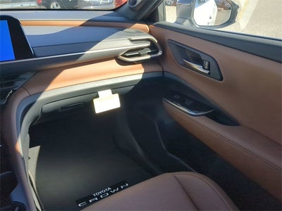 2026 Toyota Toyota Crown Signia Limited