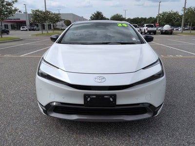 2024 Toyota PRIUS XLE
