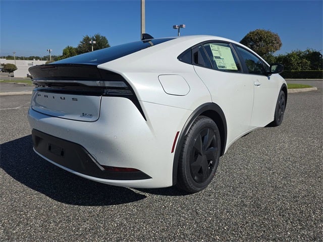 2026 Toyota Prius Plug-in Hybrid SE