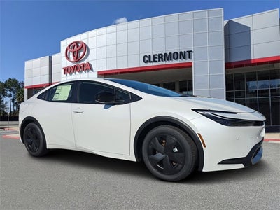 2026 Toyota Prius Plug-in Hybrid SE