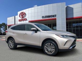 2023 Toyota Venza XLE