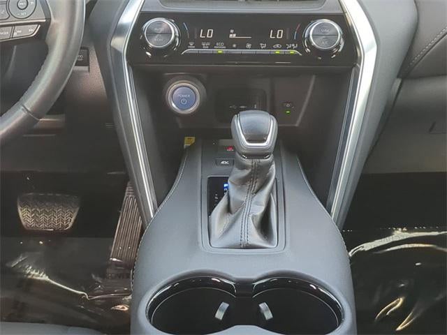 2022 Toyota Venza LE LE