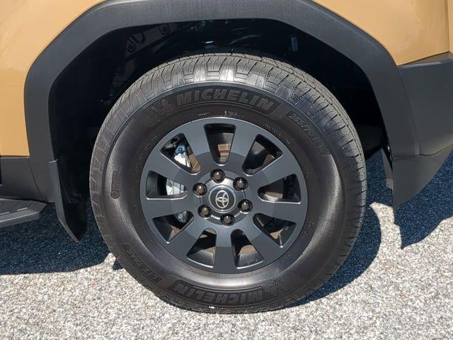 2024 Toyota LAND CRUISER Base