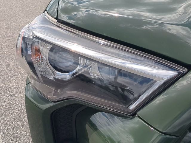 2022 Toyota 4RUNNER Trail