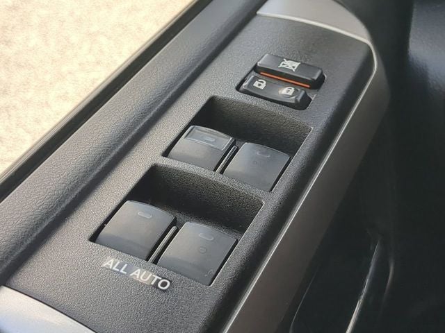 2022 Toyota 4RUNNER Trail