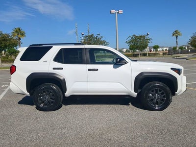 2025 Toyota 4RUNNER SR5