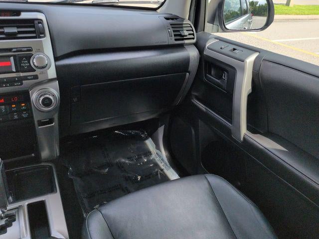 2010 Toyota 4RUNNER Limited V6