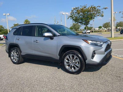 2022 Toyota RAV4 XLE Premium
