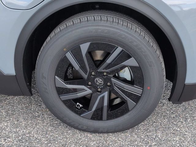 2026 Toyota C-HR SE